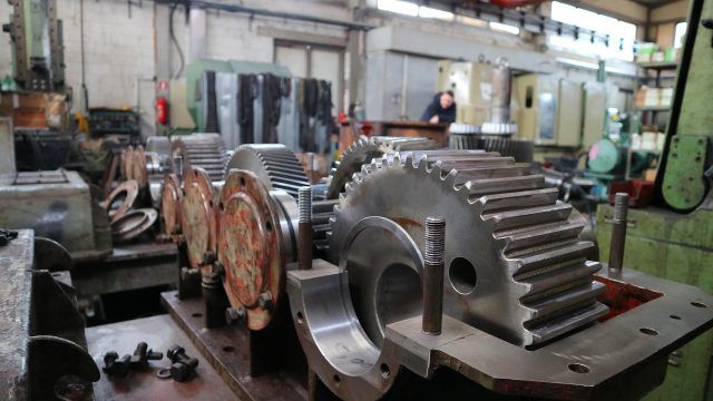 trabajar como ingeniero industrial