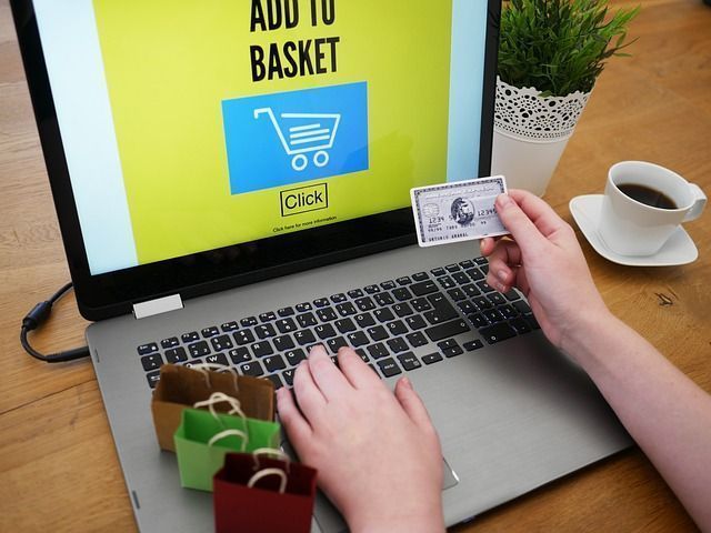 Dropshipping