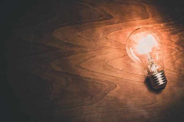 factura de la luz es tan cara en España