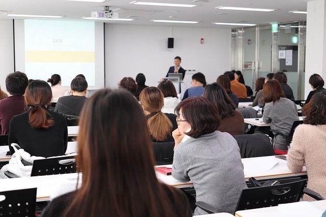 el sector de la educación en la actividad económica