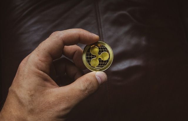 realizar pagos en comercios con criptomonedas